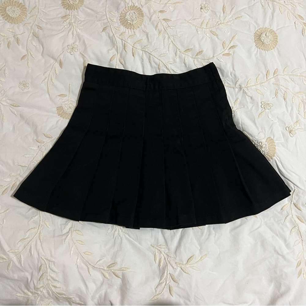 Brandy Melville John Galt Black Denim Mini Pleated Skirt, XS